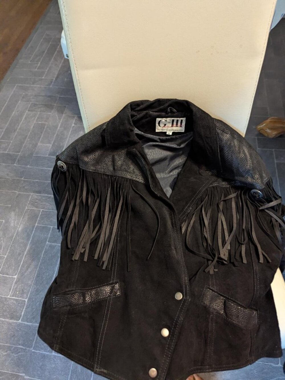Woman G-III Suede fringed jacket Size M